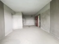 西江新城香格里花园 望丽江水廊 稀缺3房户型 业主忍痛出售 亏本价75万！