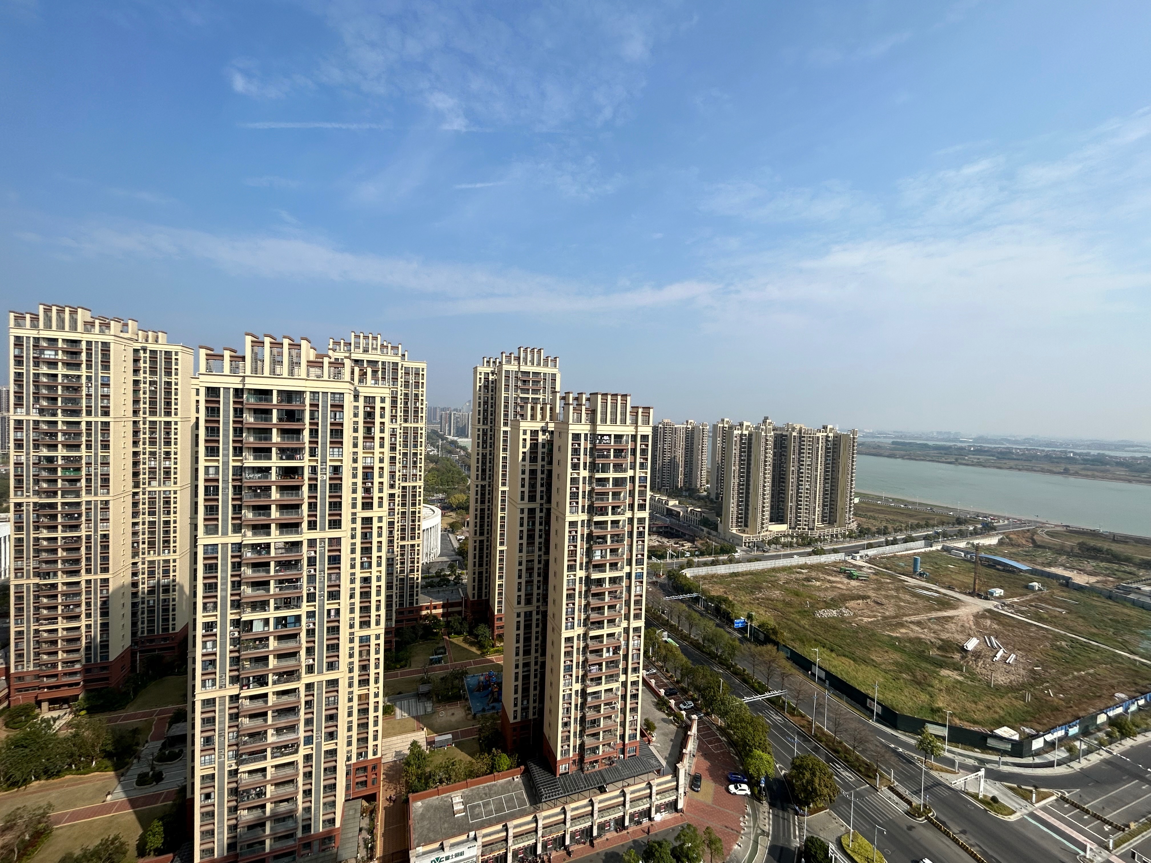 笋！美的明湖全新未住过，总价79.8万，望江，靓楼层，户型方正