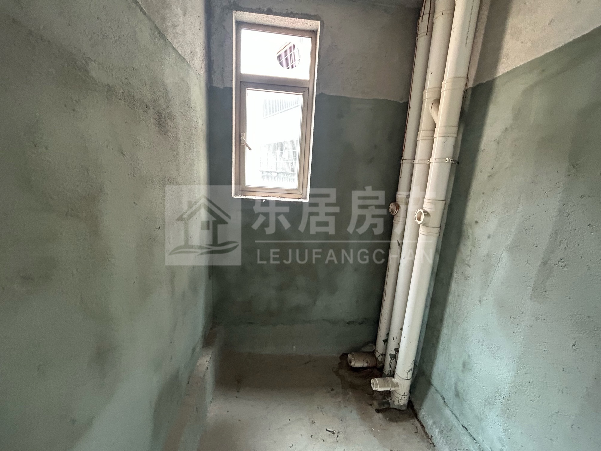 出售樵顺嘉园3室2厅2卫88平米48万住宅