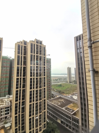 西江新城电梯洋房 靓楼层四房 面积超实用 采光透亮 看中价钱可议