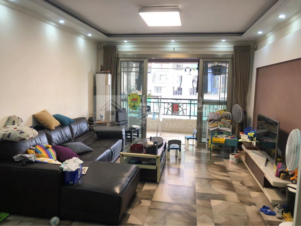 美的东区 靓楼层 精装四房双阳台南北对流 业主换别墅急售