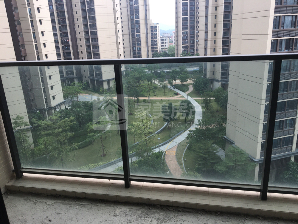 靓！瑞日天下3房2厅2卫 双阳台南向中层望花园 格局方正实用 花园中间 随时看房