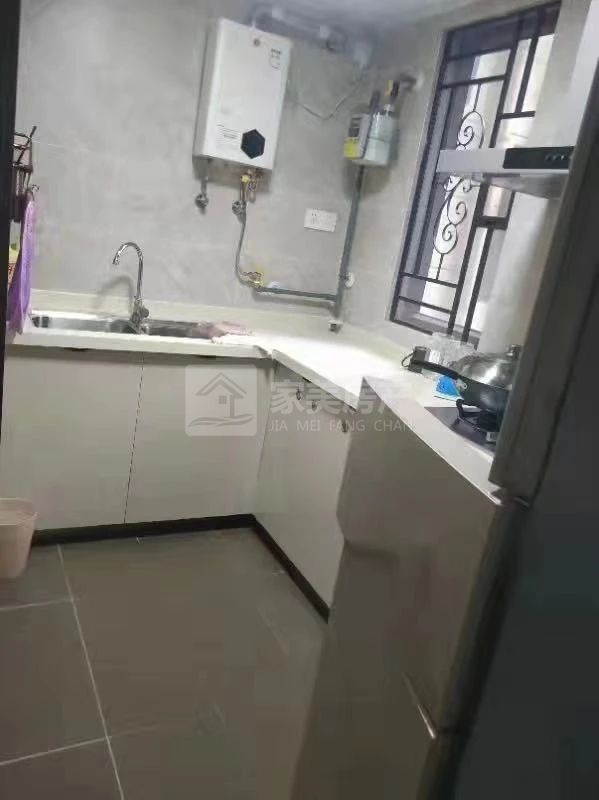 西江新城 万科西江悦三房两卫出租 基本家私电齐 租金优惠