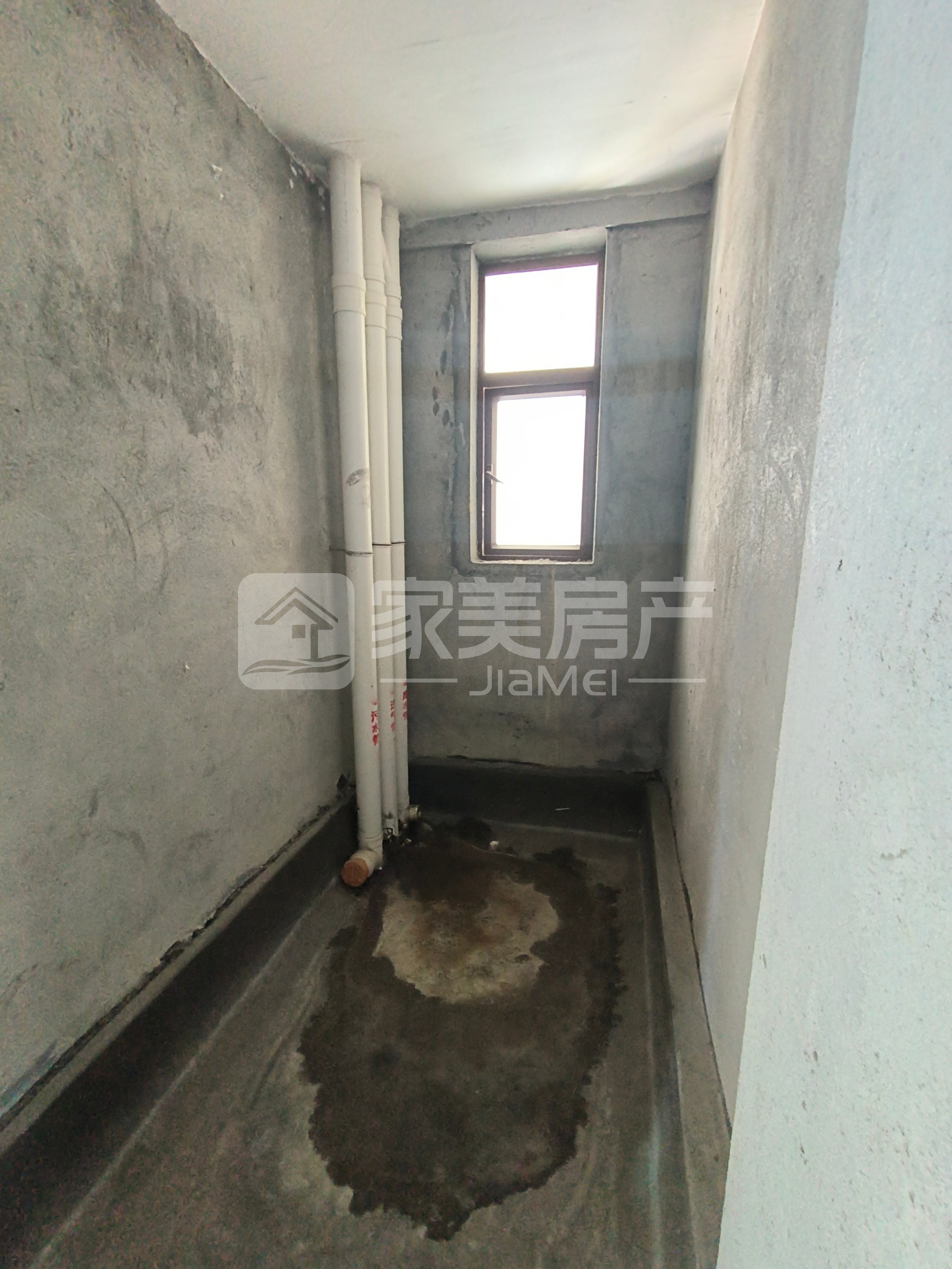 河江中间楼层中间位置 不靠路边首付4万上车月供1千多随时看房