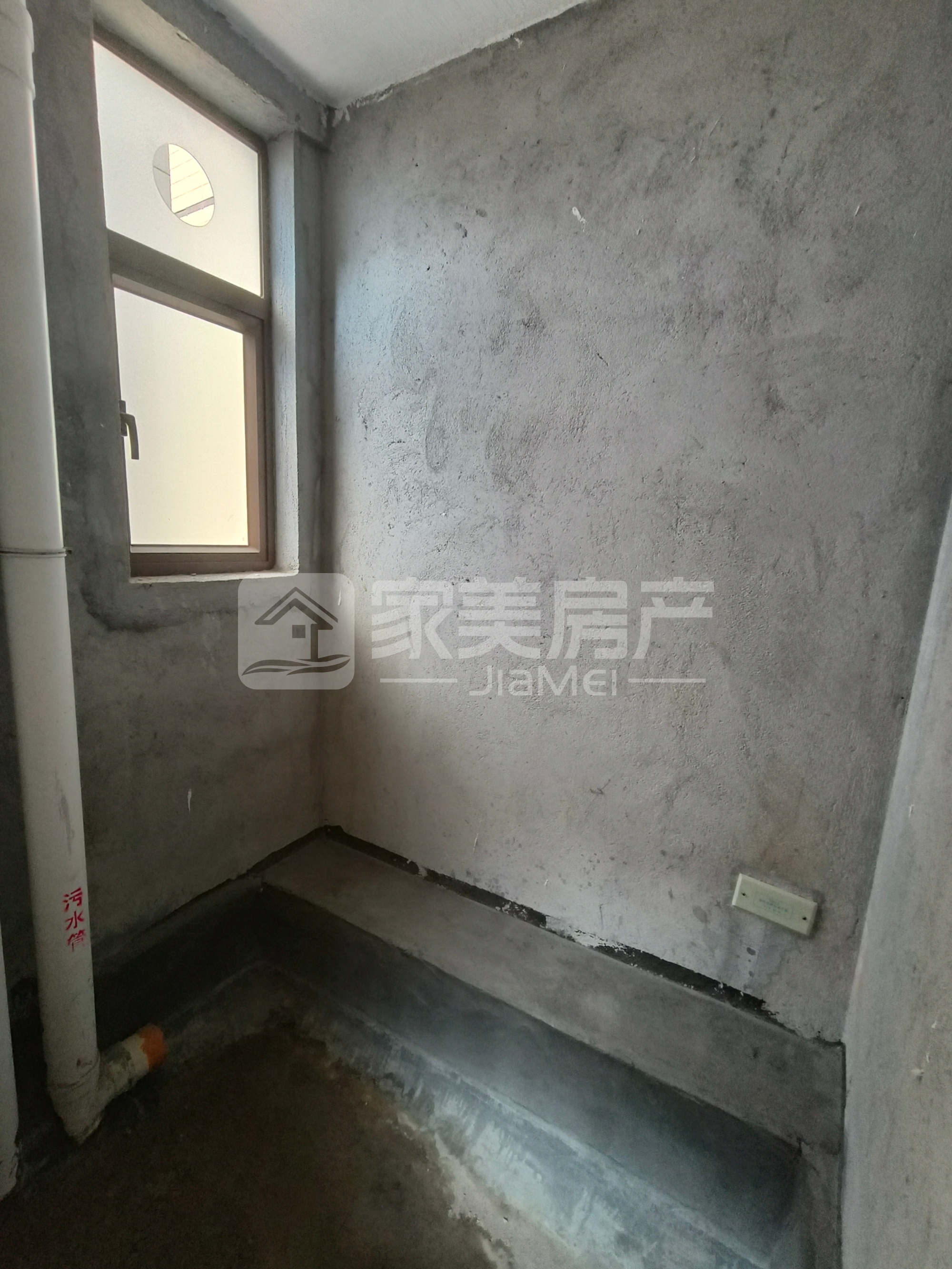 河江中间楼层中间位置 不靠路边首付4万上车月供1千多随时看房